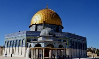 الشرطة الإسرائيلية عاثت بالمسجد وفتشت قبة الصخرة خمس مرات